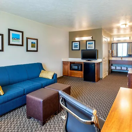Comfort Inn & Suites Lancaster Antelope Valley-3